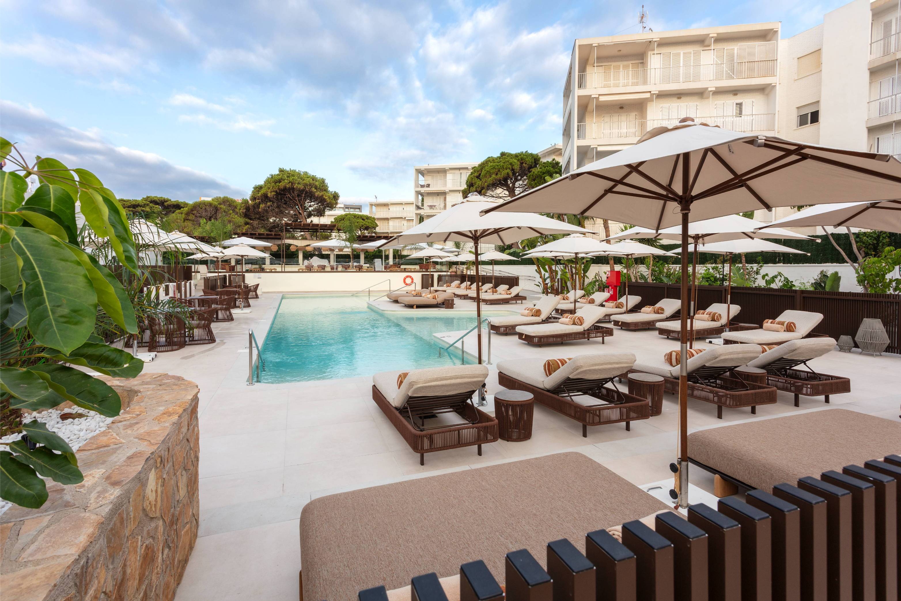 Proyecto Hotel Indigo Gandia Beach | Arquitectos en Gandia Moratal Palomino