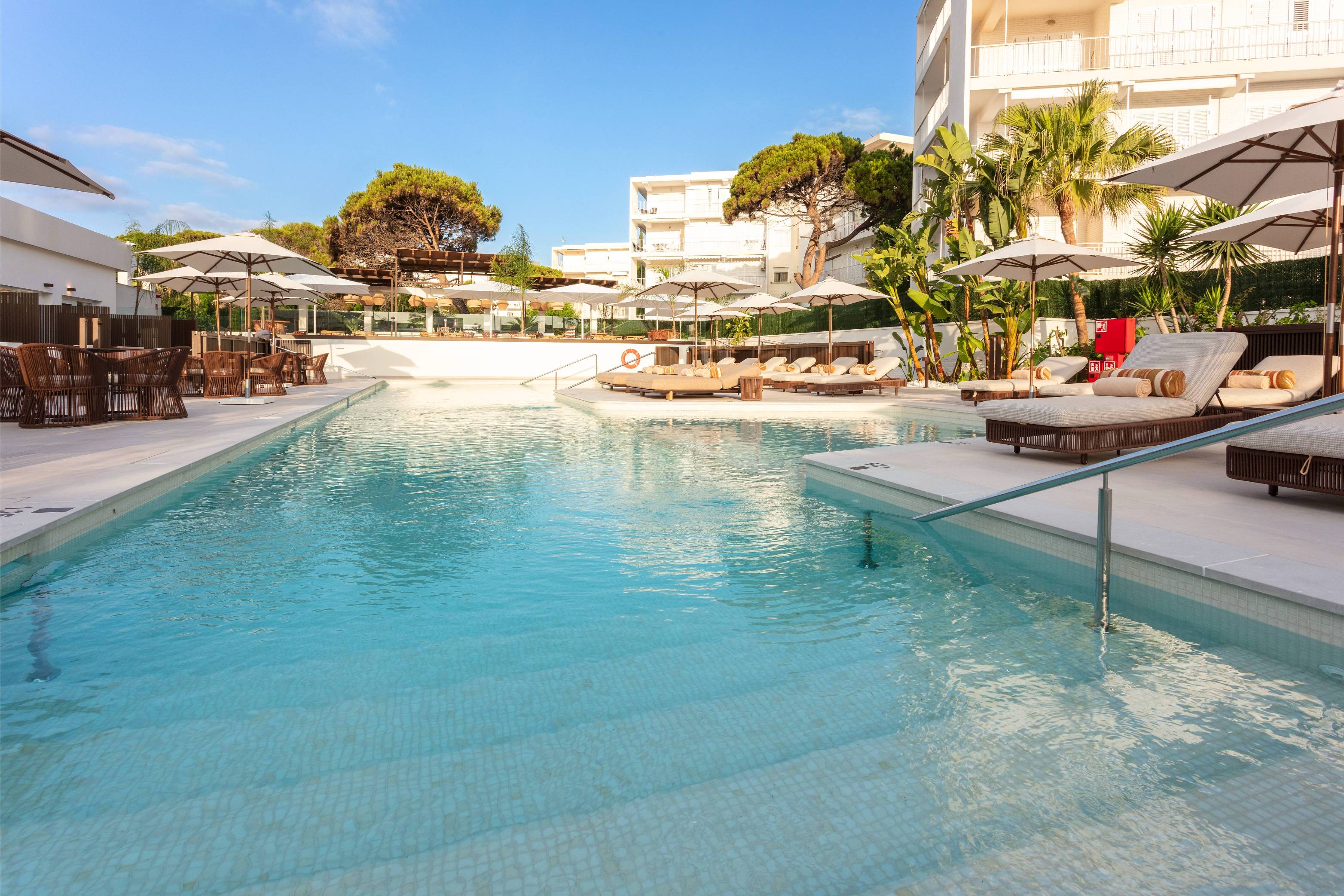 Proyecto Hotel Indigo Gandia Beach | Arquitectos en Gandia Moratal Palomino